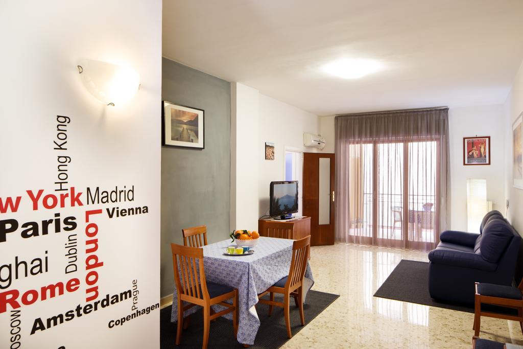 Casa Nonna Netta Apartment ซอร์เรนโต ภายนอก รูปภาพ