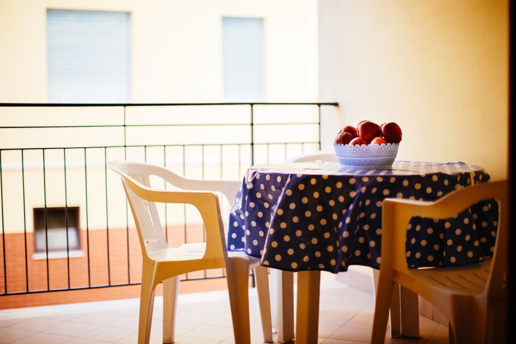 Casa Nonna Netta Apartment ซอร์เรนโต ภายนอก รูปภาพ